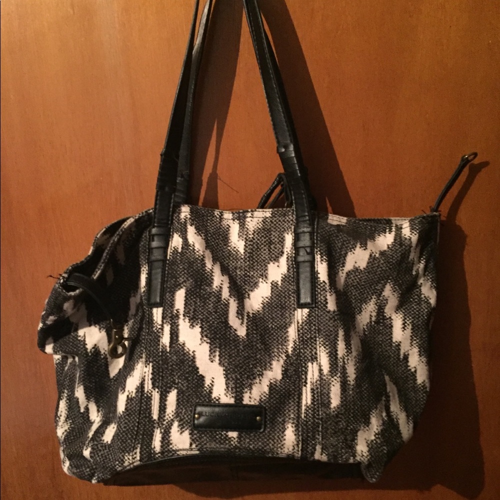 Lucky brand bag